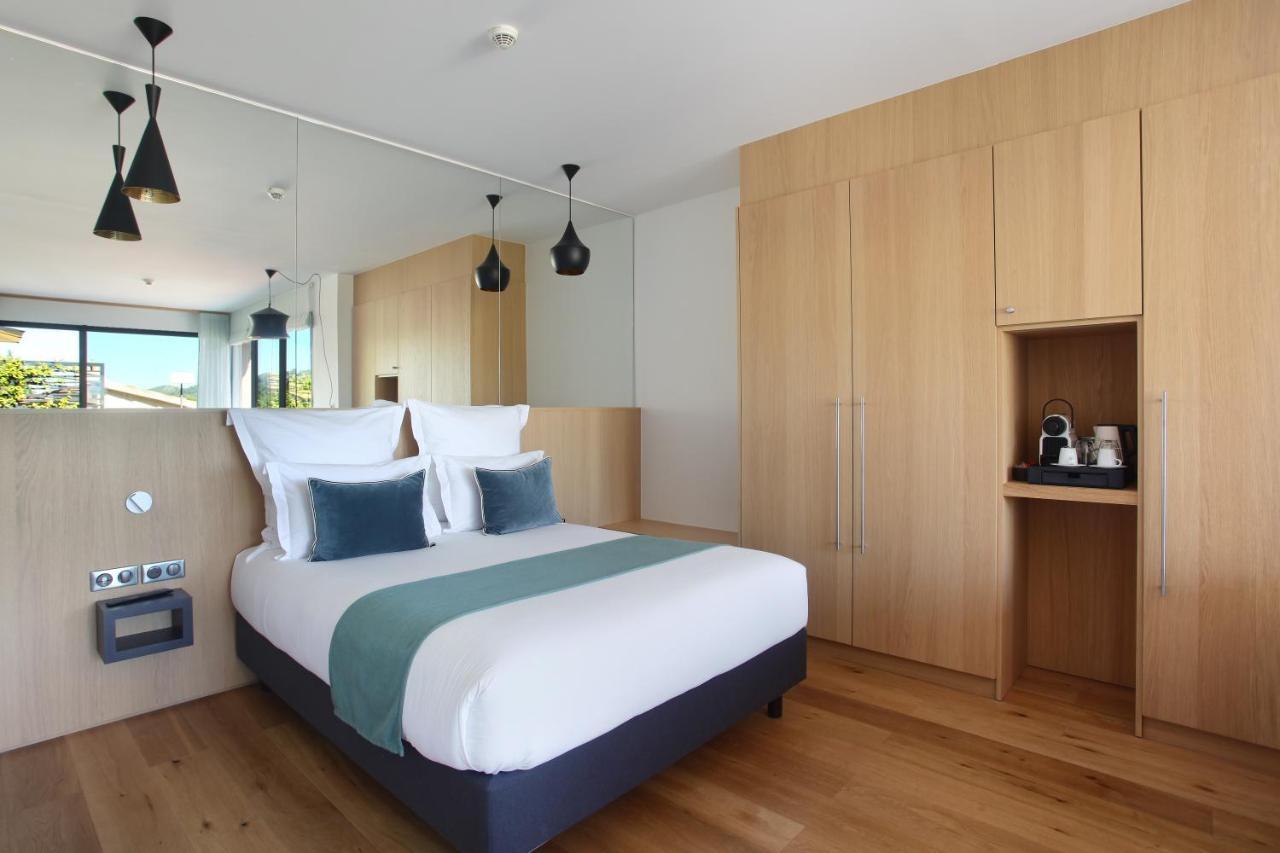 Hotel Sainte Victoire Vauvenargues Экстерьер фото